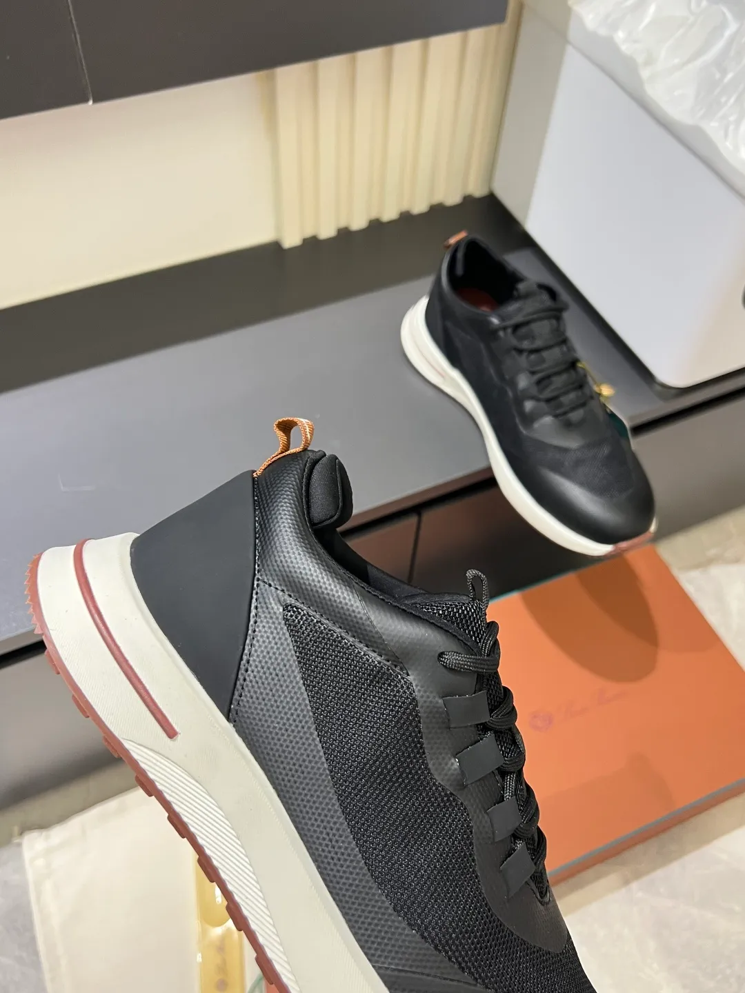 Men's men's shoes 💰p480 Loro men's shoes 💰piana niche classic jogging shoes, men's lace-up casual shoes and sneakers, high-quality lightweight and comfortable fabrics, suitable for outdoor leisure, the color scheme is young and energetic, and it looks great with sportswear or casual suits! Size: 38-44 (45 customized)